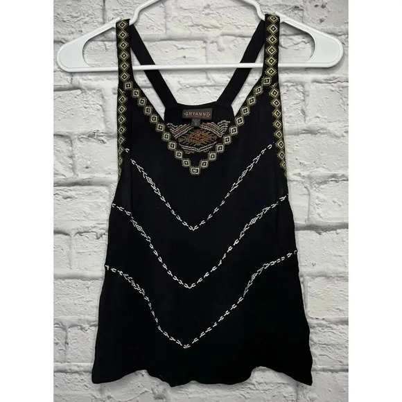 SHYANNE WOMEN'S SOUTHWESTERN EMBROIDERED V-NECK CAMI SIZE S. - Picture 4 of 10